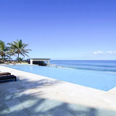Condo Arenas
